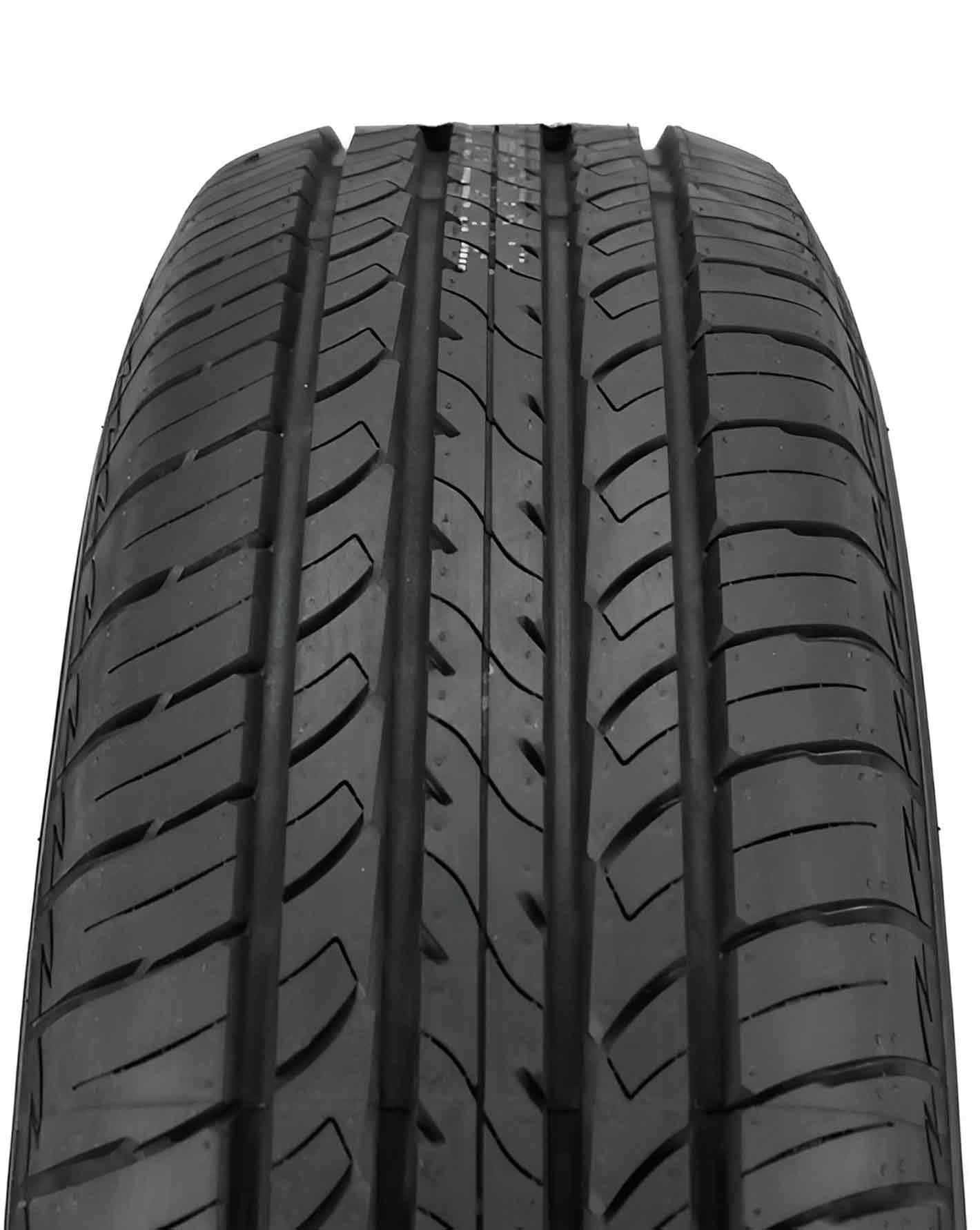 Maxxis MP-15 Pragmatra 235/60 R16