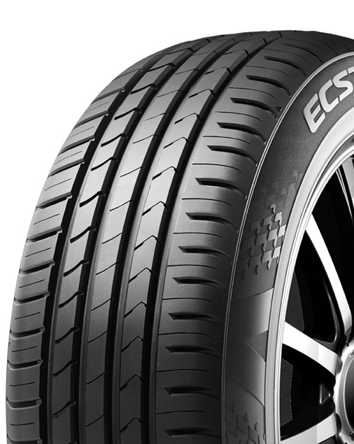 Kumho ECSTA HS51 215/55 R18 — фото модели
